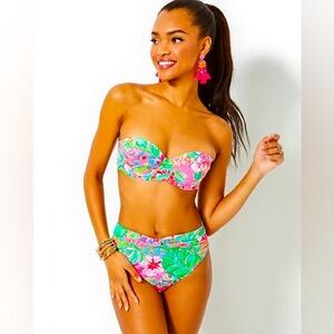 EUC Lilly Pulitzer 2 pc Journey to the Jungle Leven top Bergen bottom